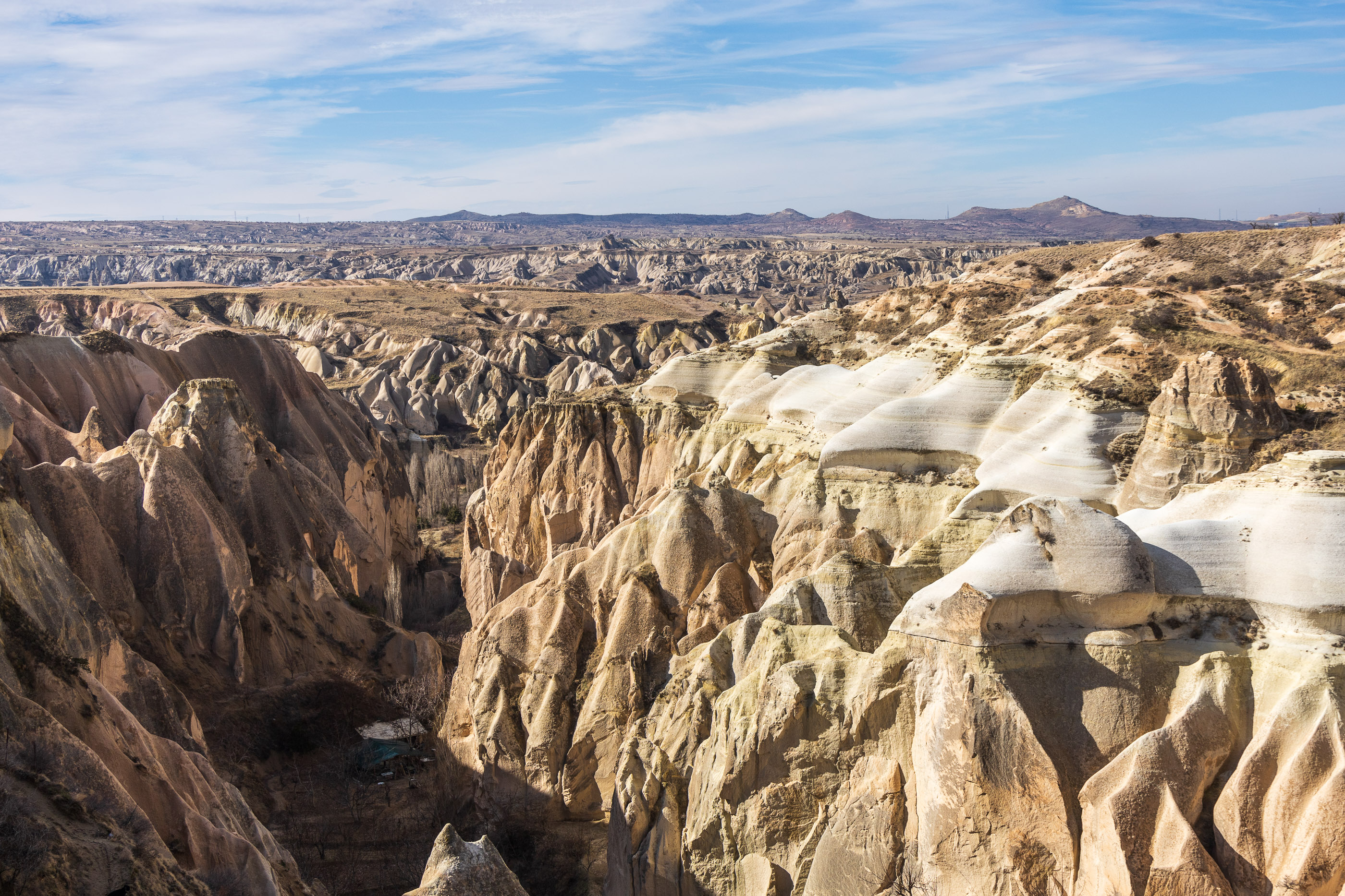 Вид с верхней точки Красной Долины