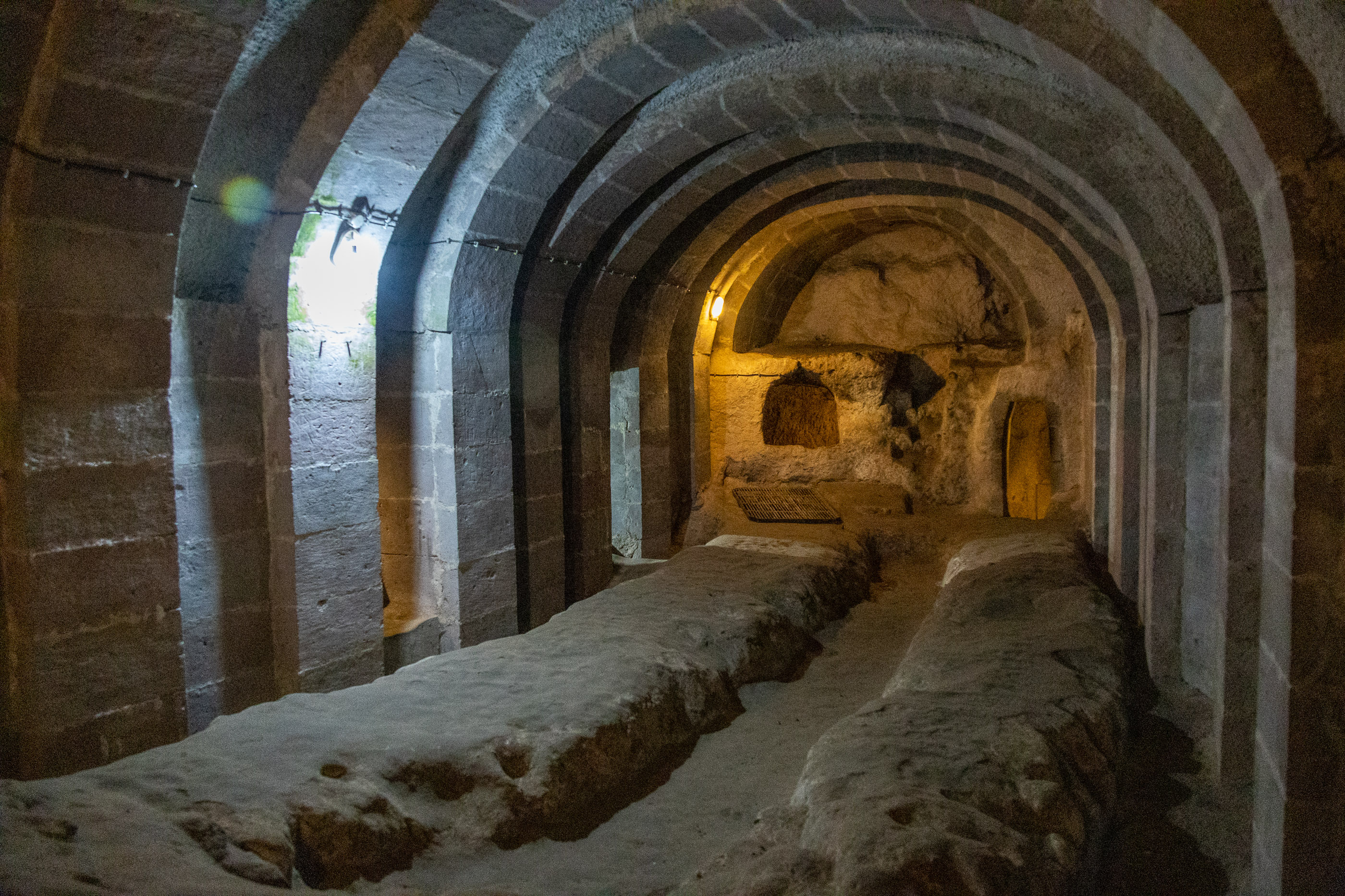 Пещерный город Деринкую