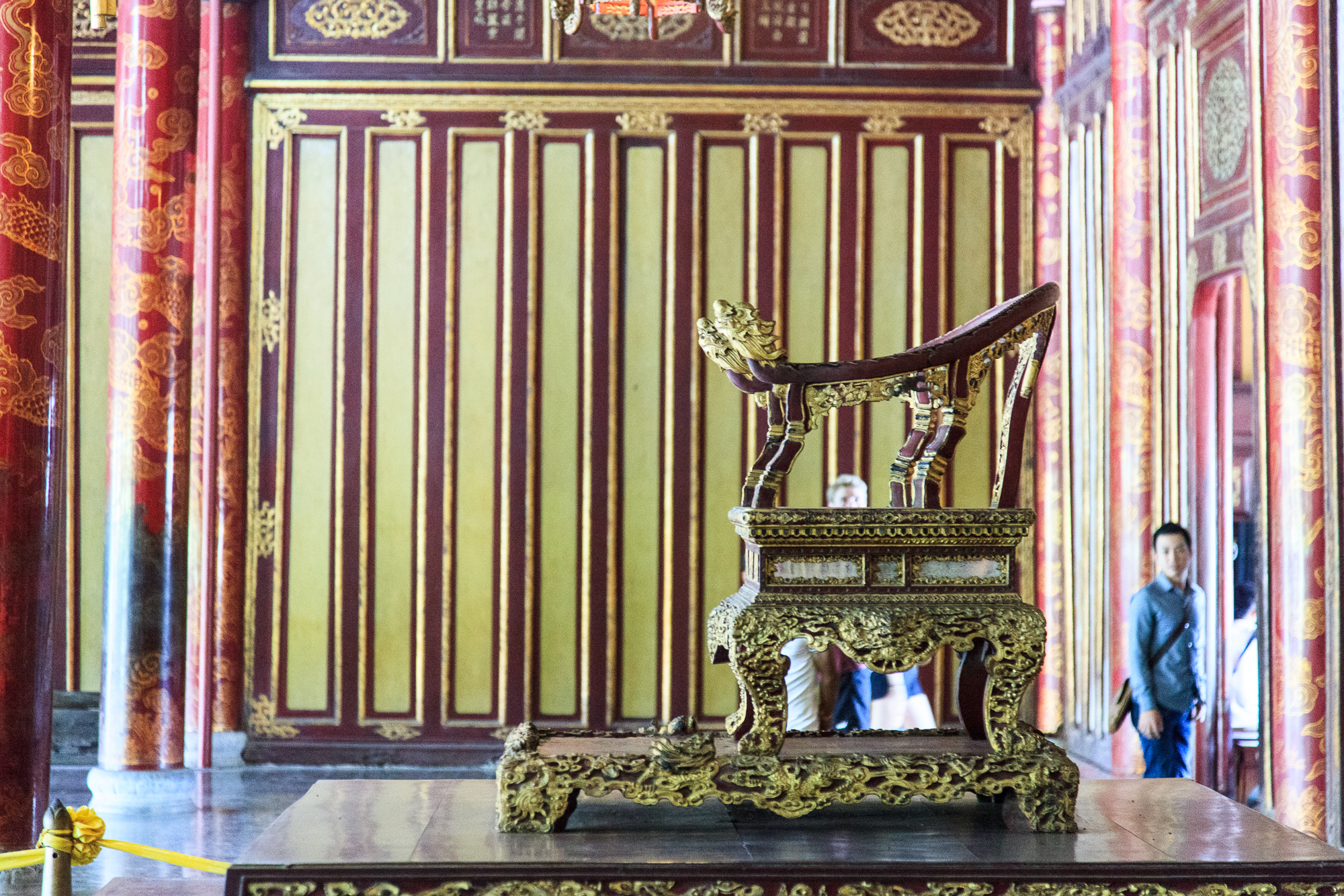 Трон Императора