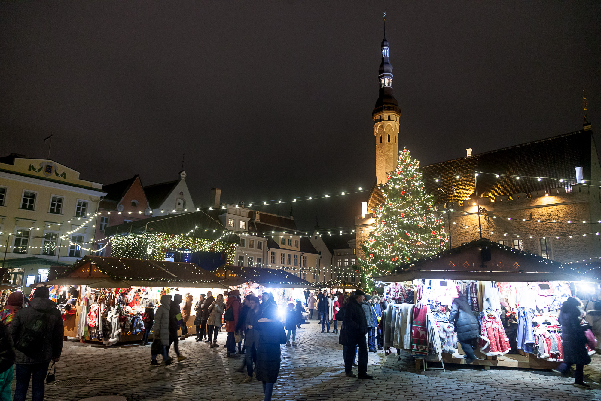 Вечерняя Ратушная Площадь