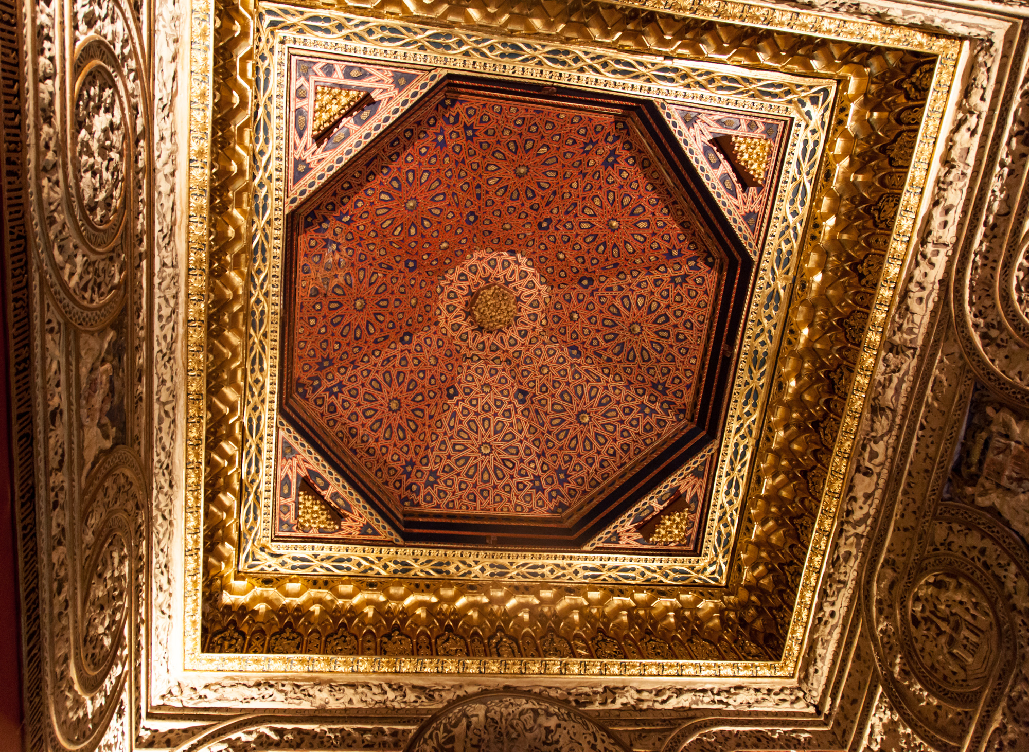 Потолок в стиле мудехар