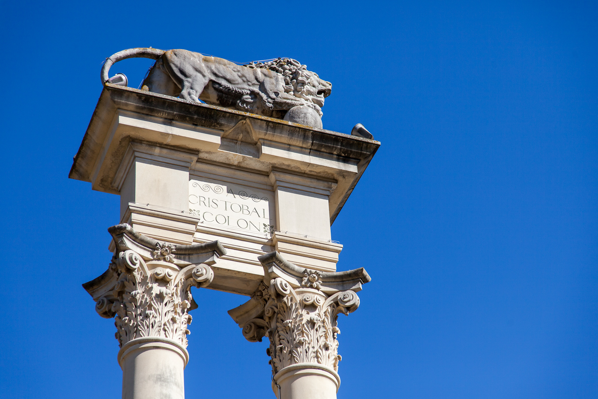 Памятник Колумбу