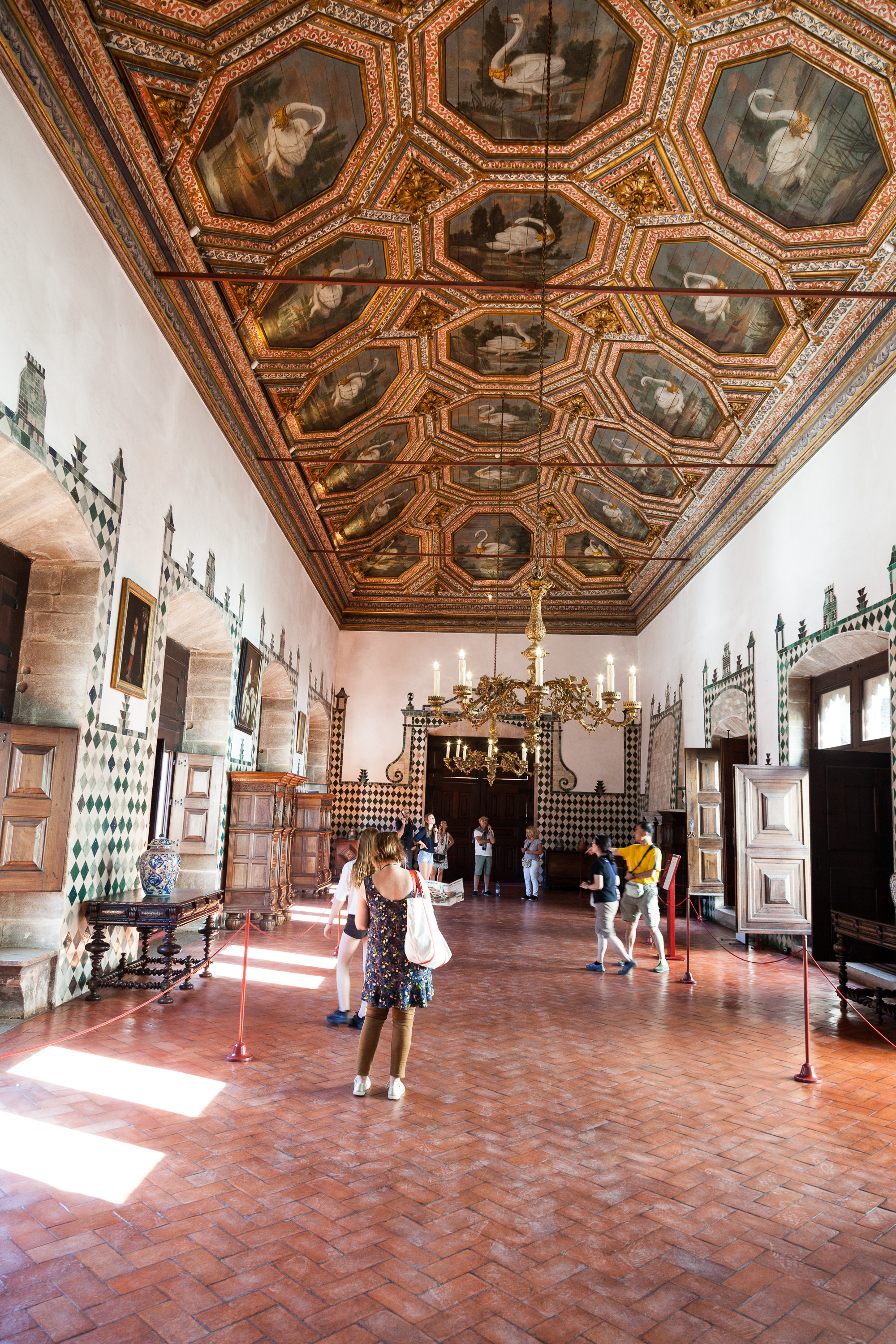 Интерьеры дворца Синтры