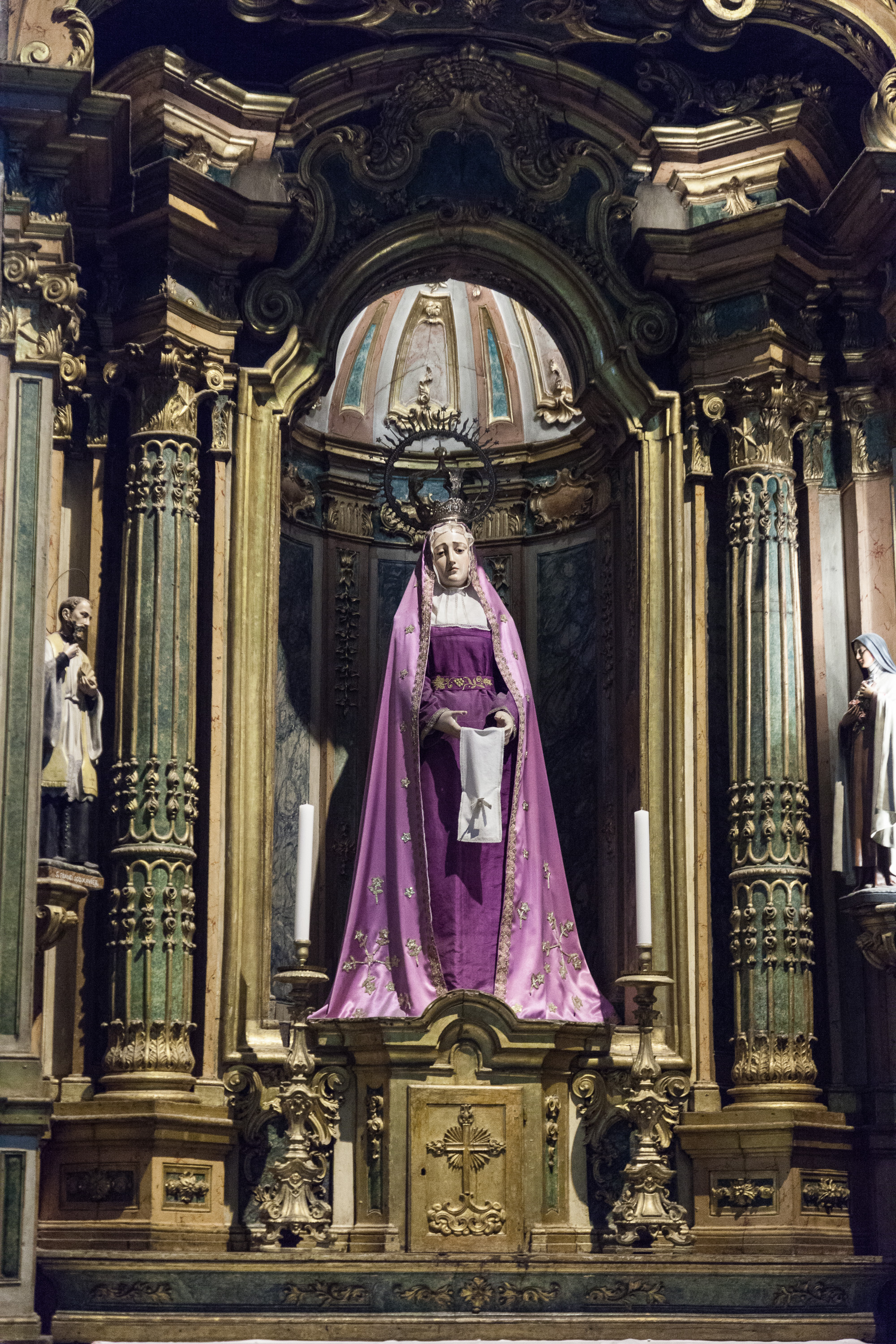 Интерьеры монастыря Жеронимуш в Лиссабоне