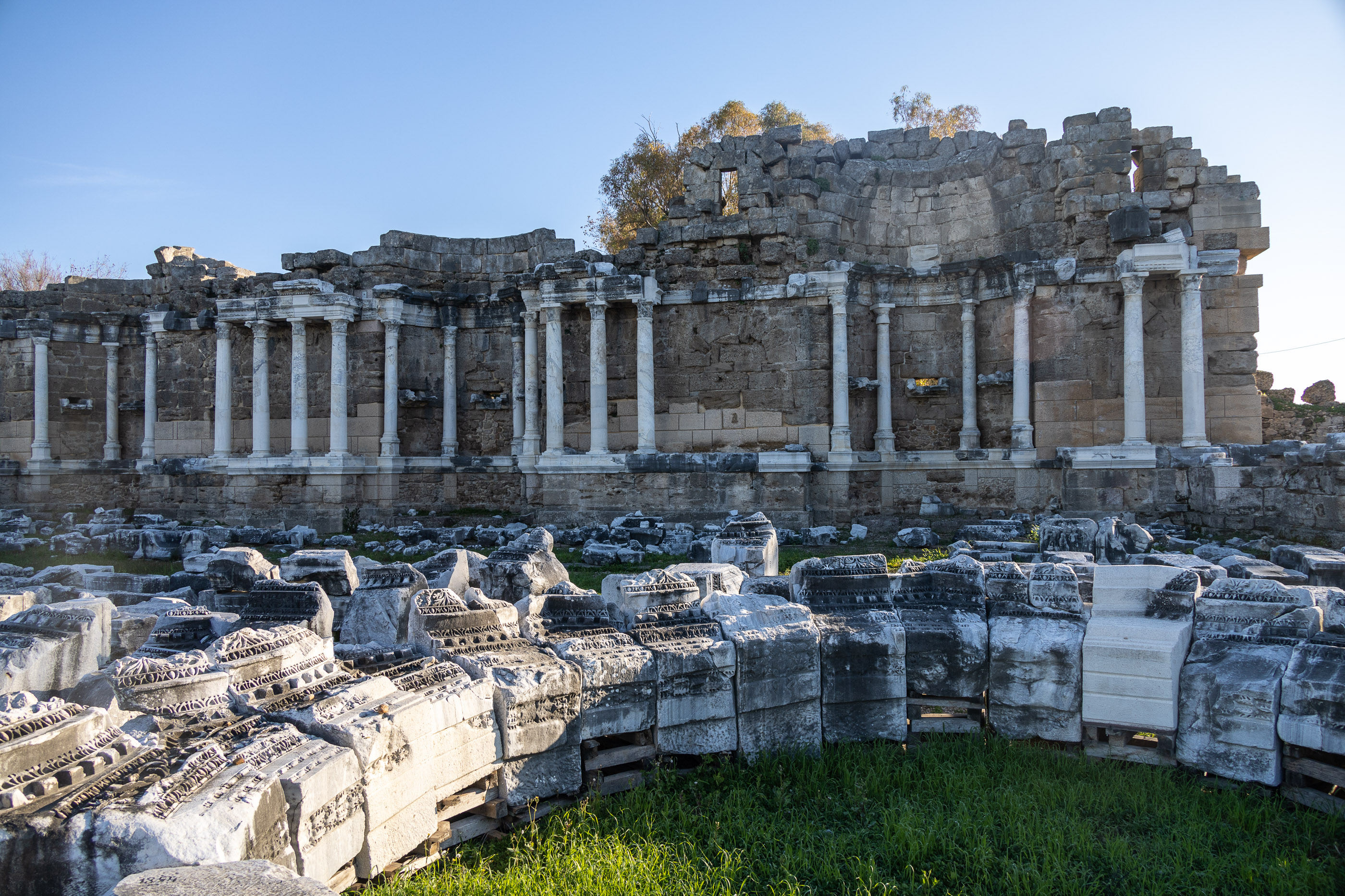 Руины древнего Сиде