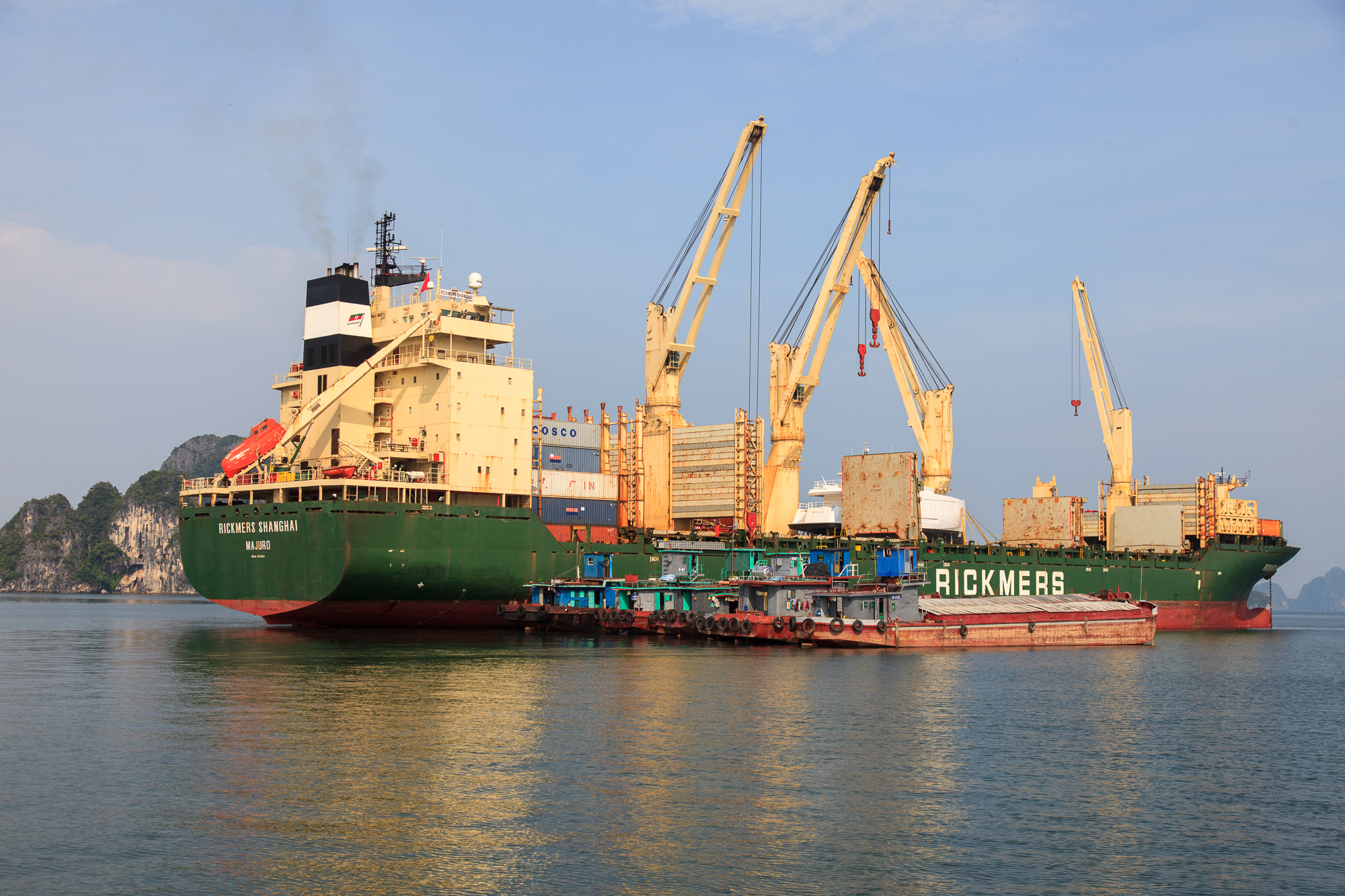 Здоровая махина