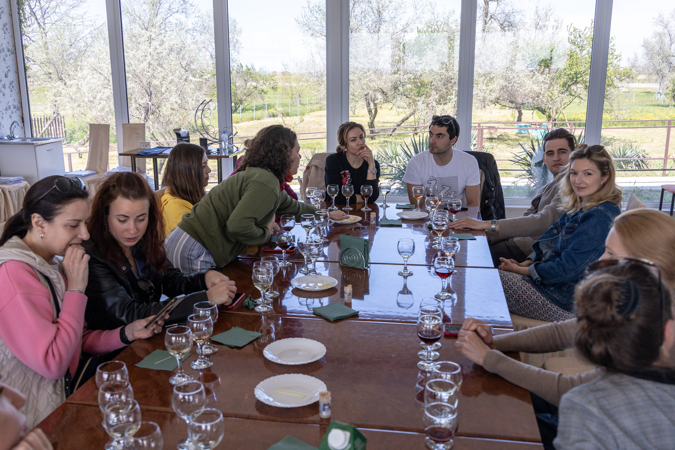 На дегустации на семейной ферме "Коза-Хутор"