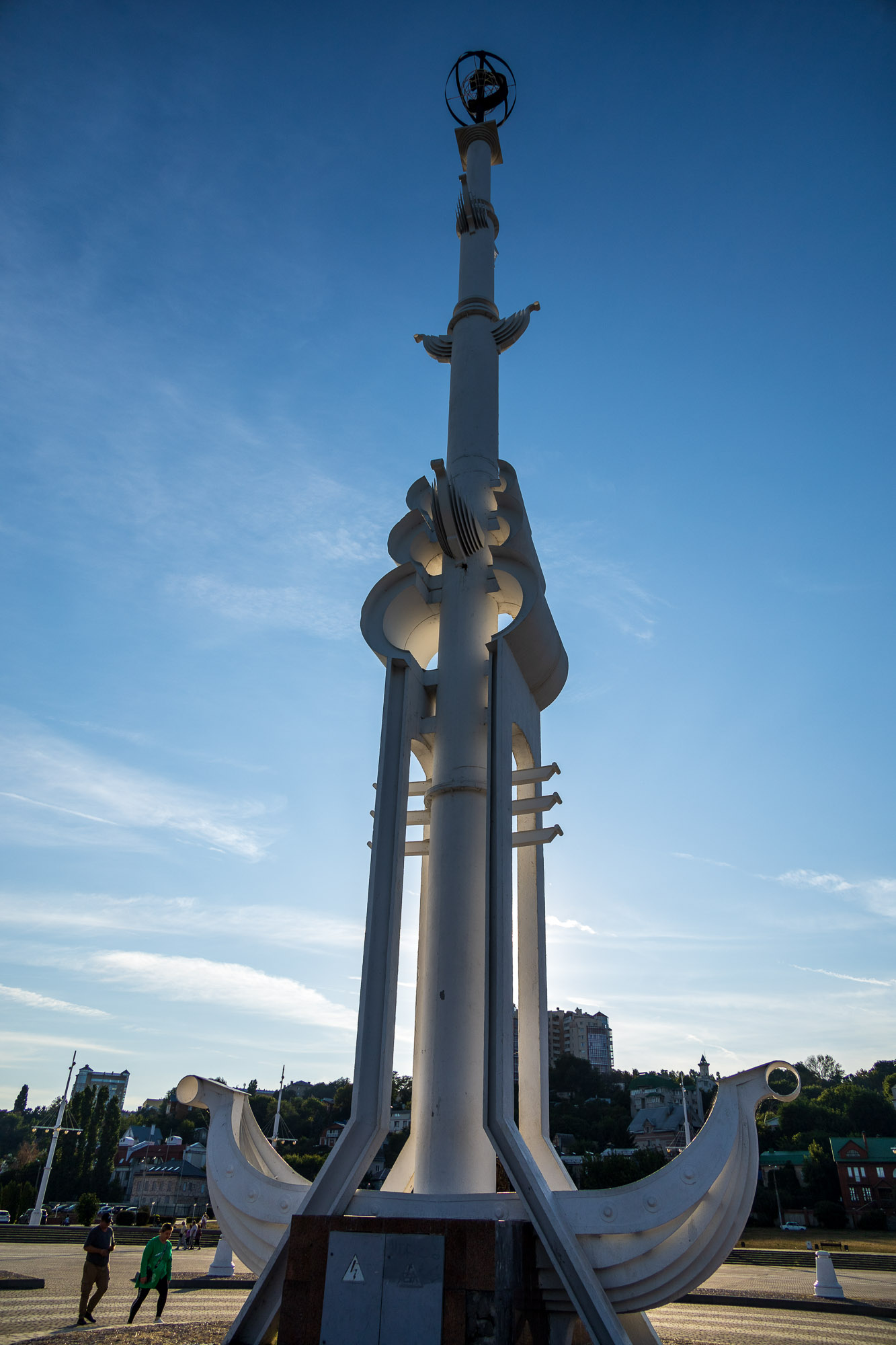 Памятник трехсотлетию российского флота